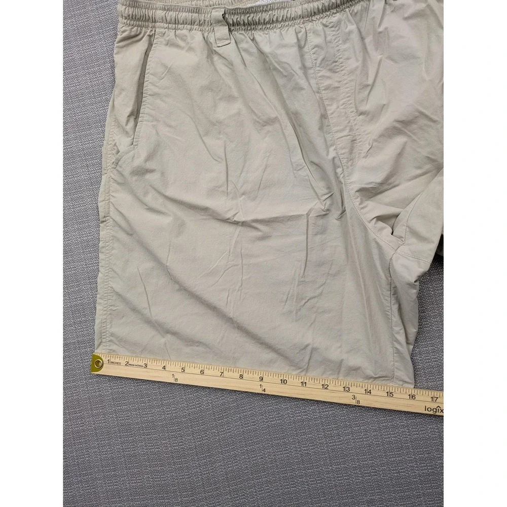 Columbia PFG Shorts Mens 2XL Beige Elastic Waist 7 Inseam Fishing Casual